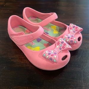 Pink Sketchers slippers Toddler girls size 9